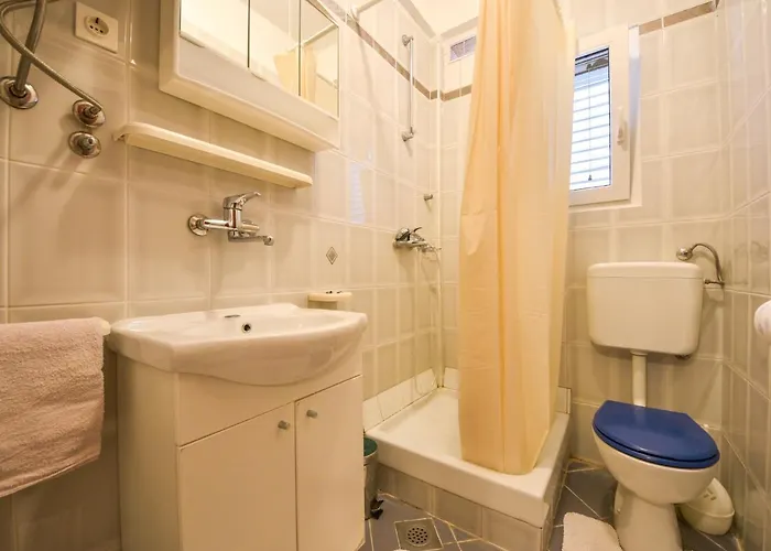 Zdenko-5 By Interhome شقة