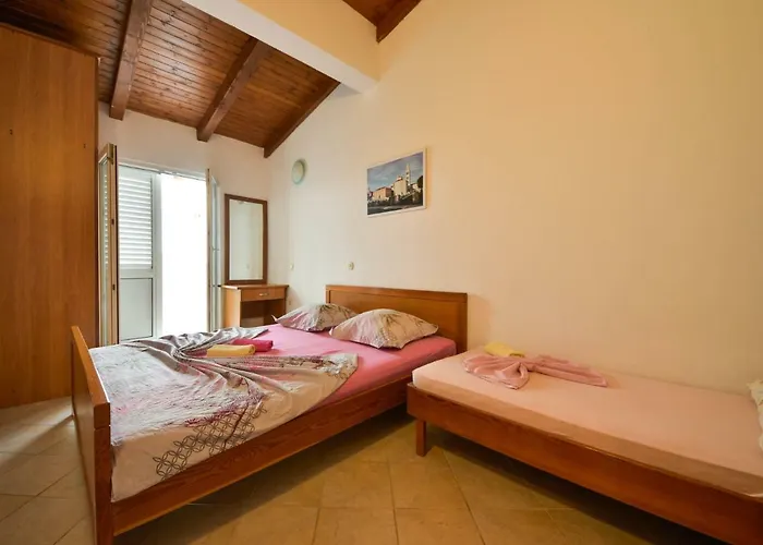 Zdenko-5 By Interhome شقة كالي